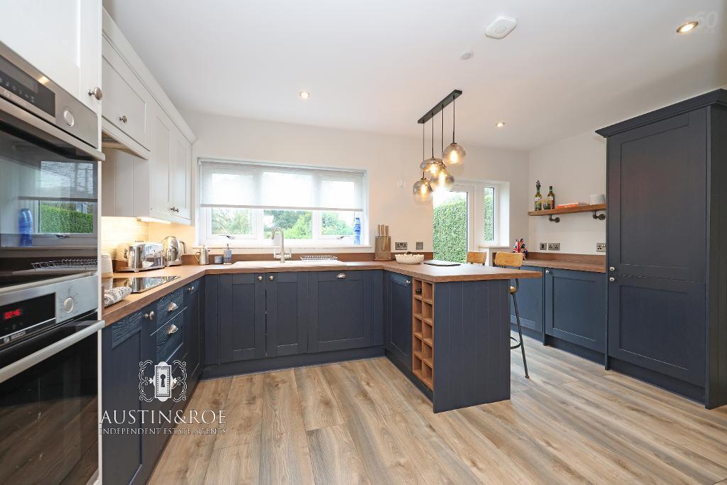 House in Stoke-on-Trent - View 2