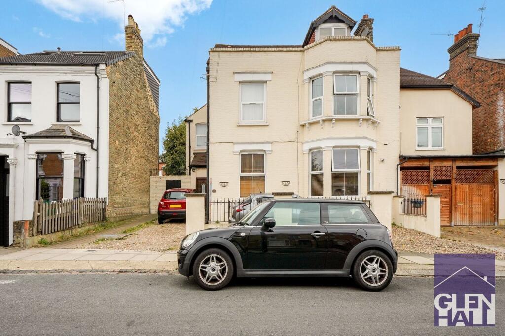 Main image of property: Parkhurst Road, London, N11