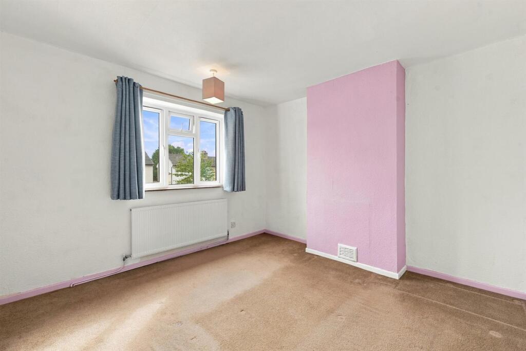 Windsor Close, Bollington, SK10 5ET photo 4