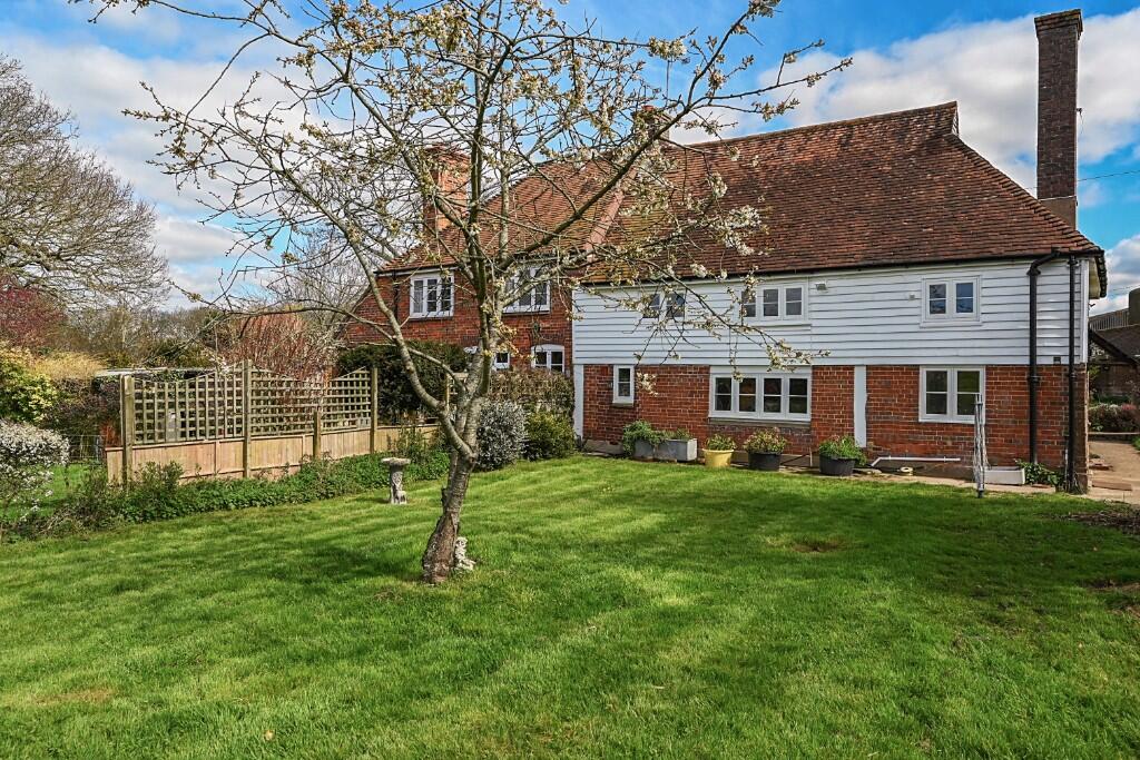 Main image of property: London Road, Henfield, West Sussex, BN5