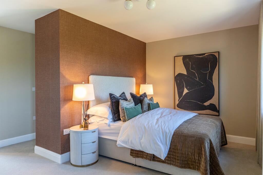 House in Eastleigh - View 5