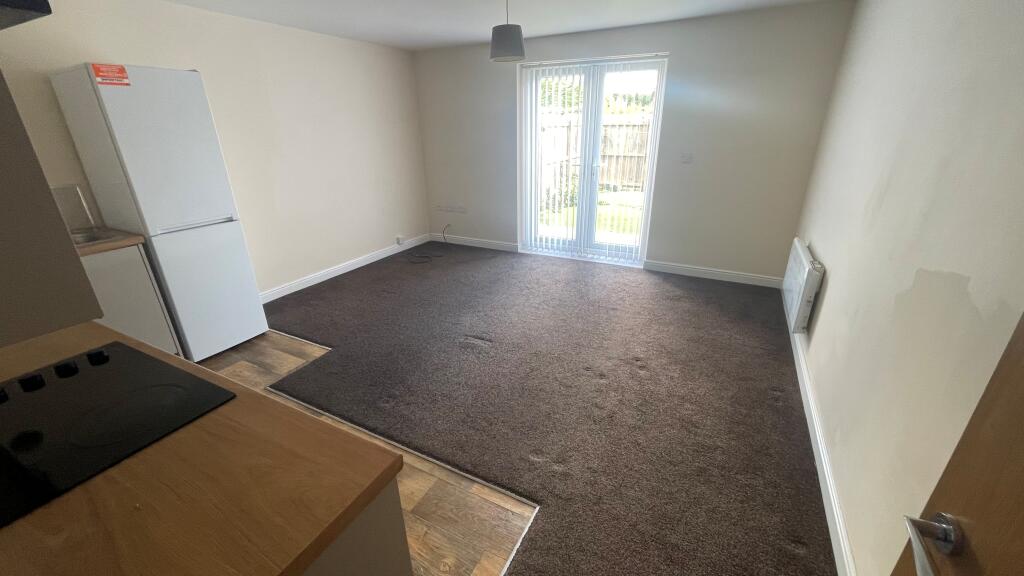 Apartment in Middlesbrough - View 3