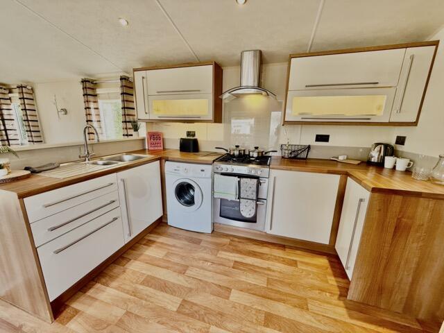 Bk Bluebird Sherborne, Venture Caravan Park, Langridge Way, Morecambe, Lancashire, LA4 4TQ photo 3