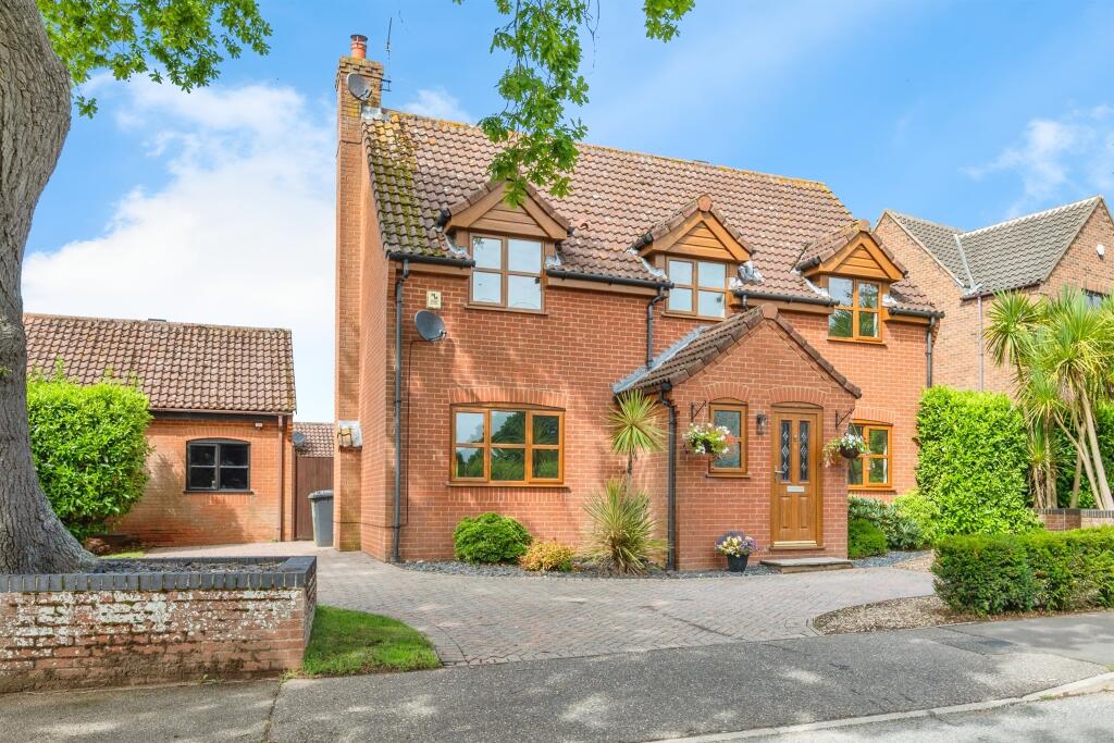 4-bed detached on Eagle Road, Erpingham, Norwich, £435,000