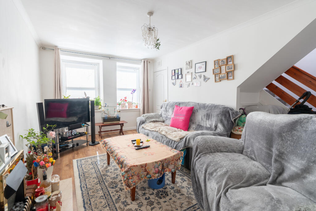 Camnethan Street, Stonehouse, ML9 - View 2