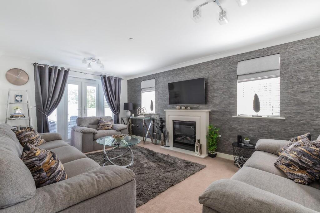 House in Cardiff - View 2