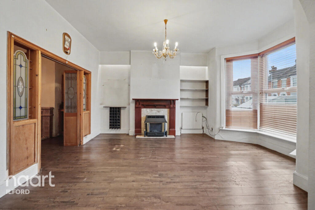 House in Ilford - View 4