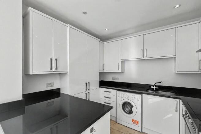 198 Upper Richmond Road West, London SW14 8AN