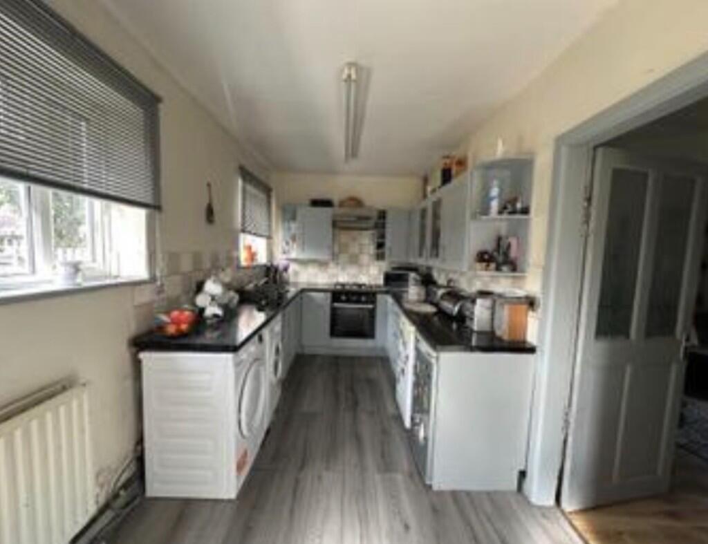 Additional image 4 of Creswick Avenue, Burnley, Lancashire, BB11