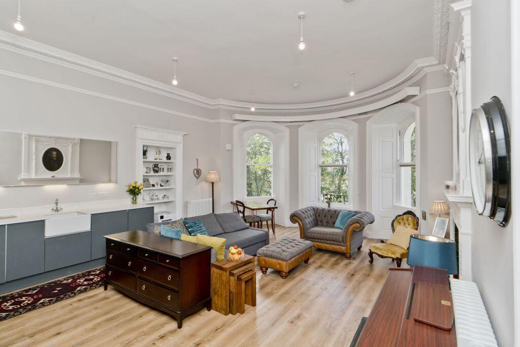 Apartment in Edinburgh, The Scottish Borders - View 3