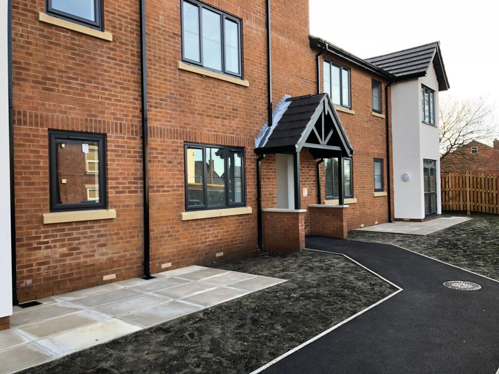 Main image of property: Bolton Road, Westhoughton, BL5