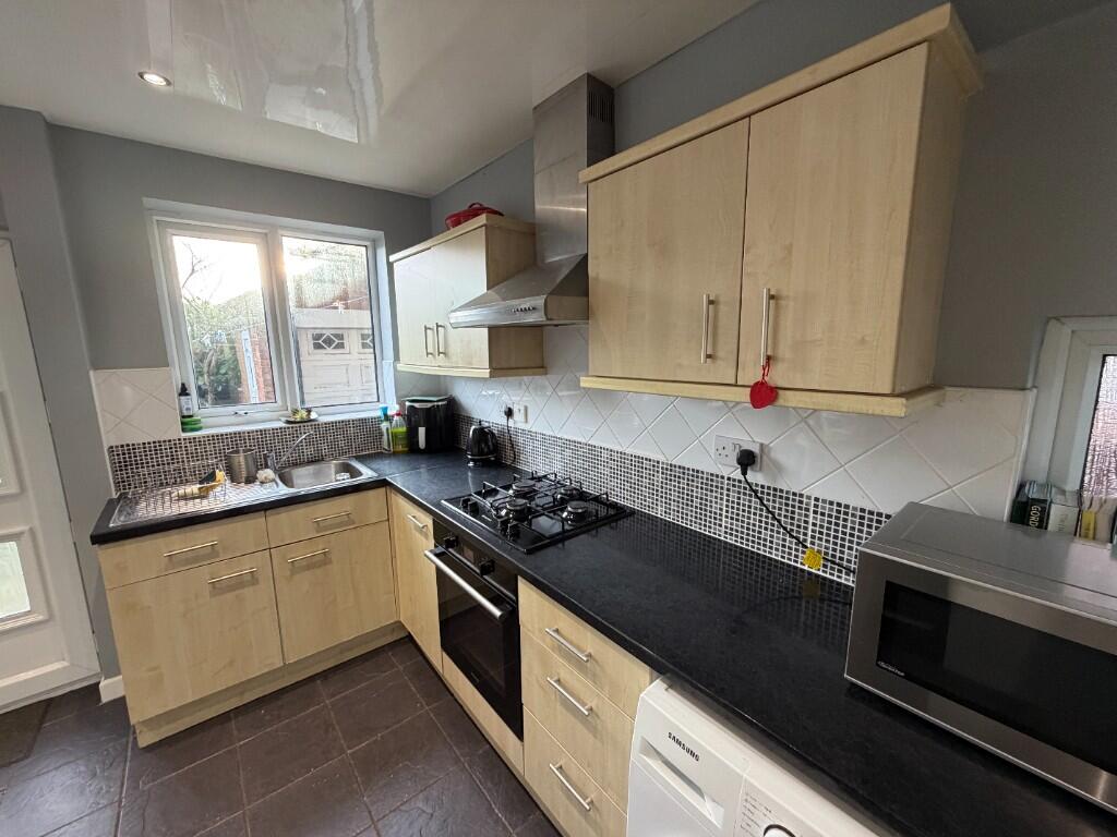 36, Ledbury Road photo 4