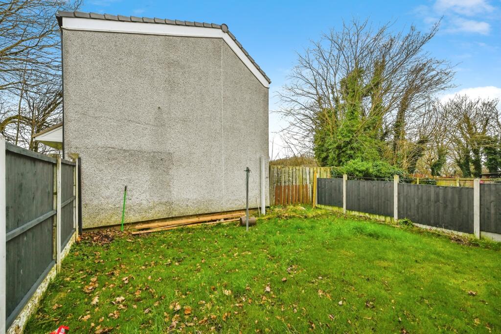 Fairhaven, Skelmersdale, Lancashire, WN8 - Więcej