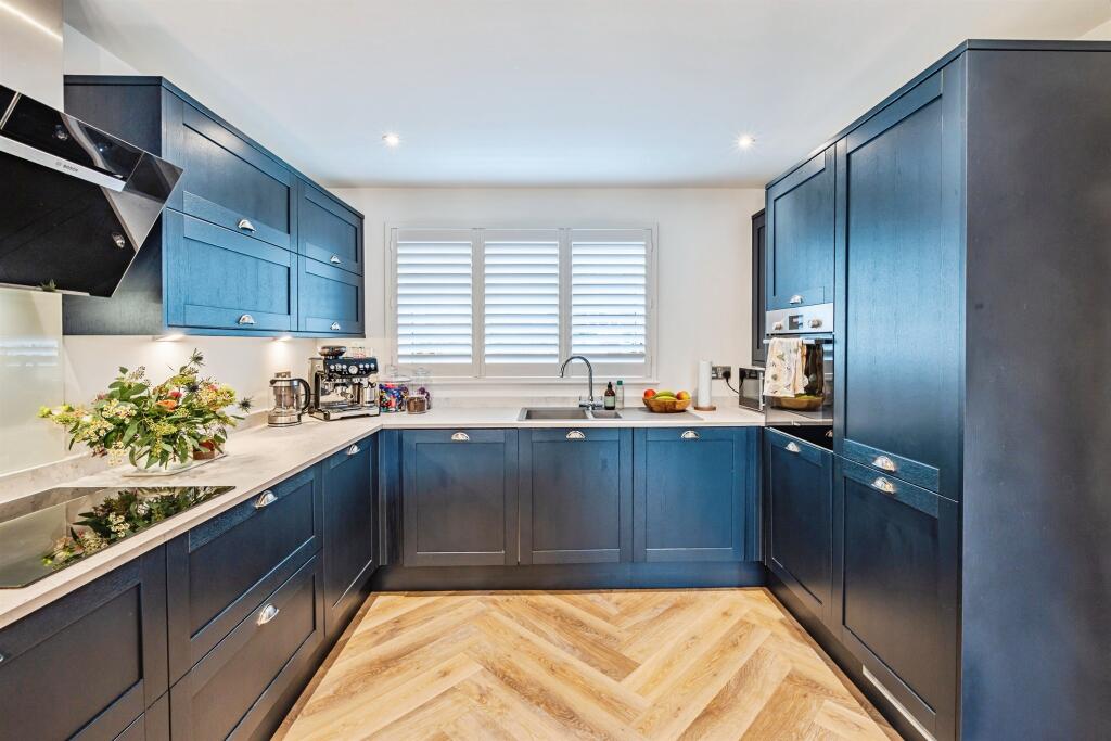 House in Brighton - View 5