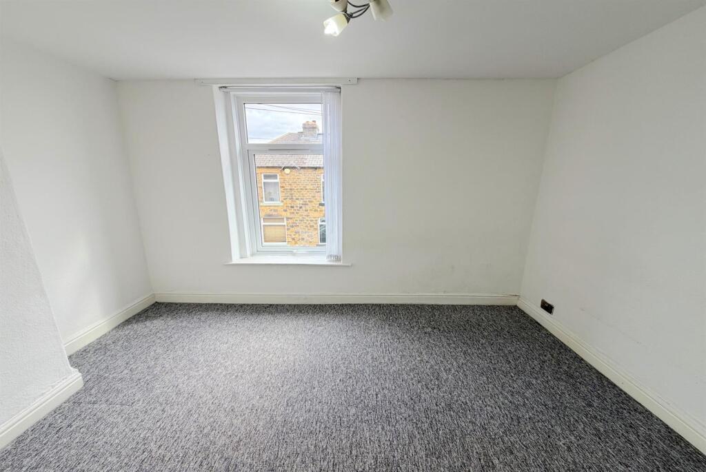 House in Sheffield - View 4