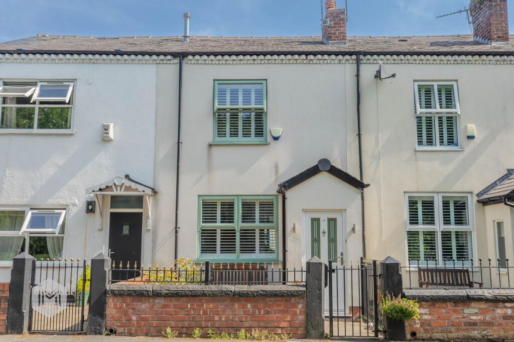 Main image of property: Roe Green, Worsley, M28