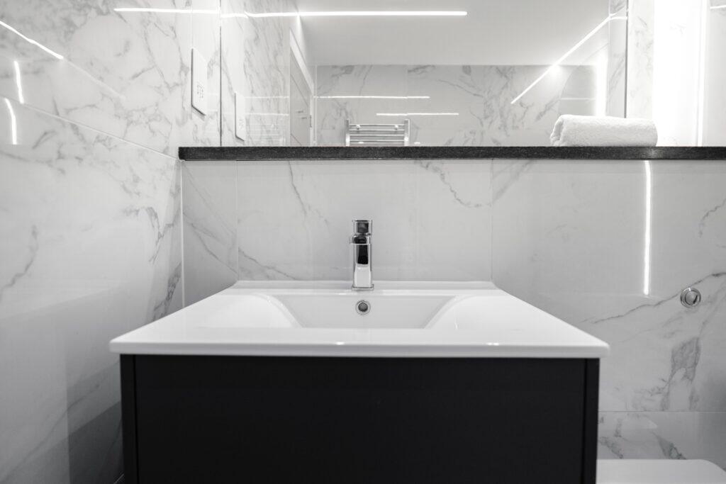 Additional image 17 of Apartment 2104 Beetham Tower, 10, Holloway Circus Queensway, B1 1BA