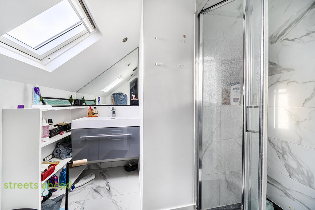 House in London, Thornton Heath - View 4