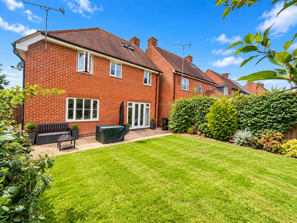 House in Southampton - View 2