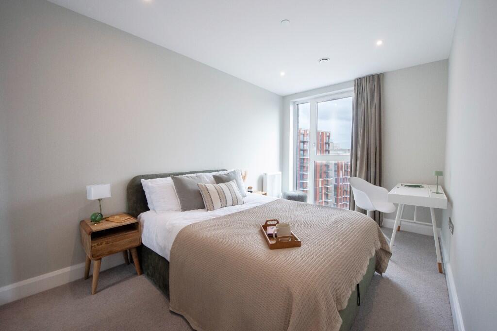Apartment in London - More