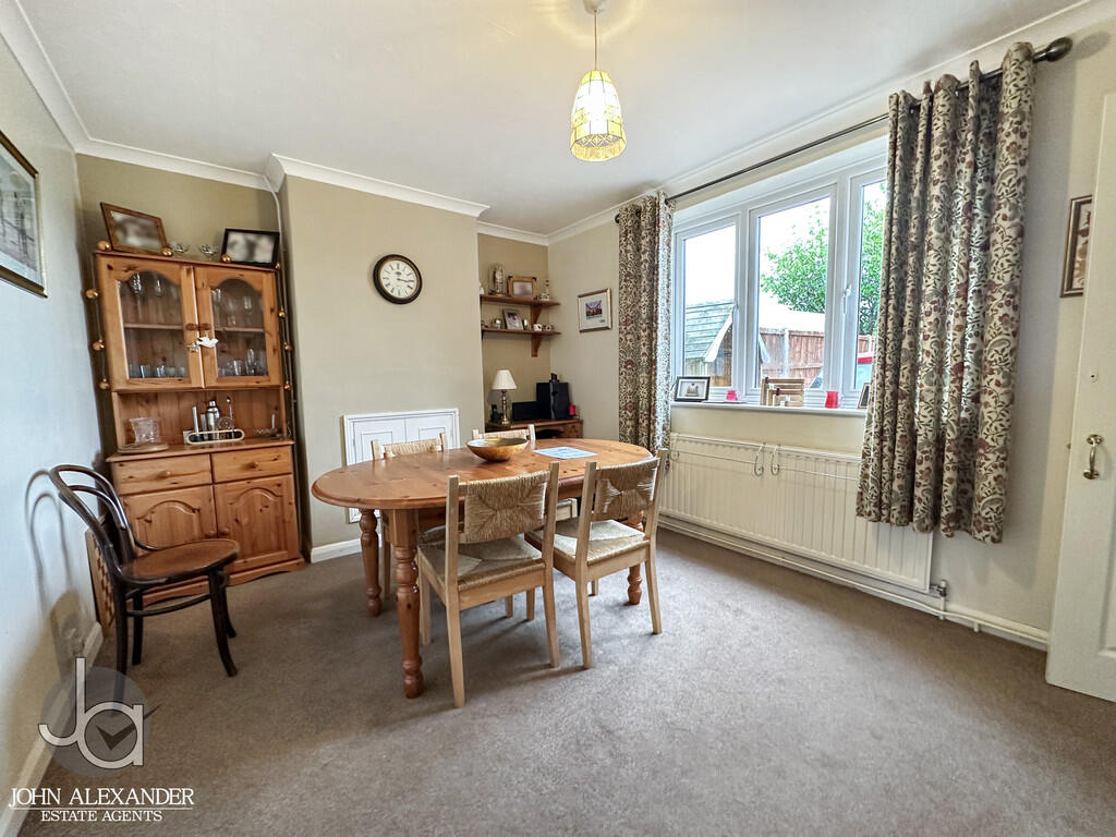 London Road, Stanway, Colchester photo 4