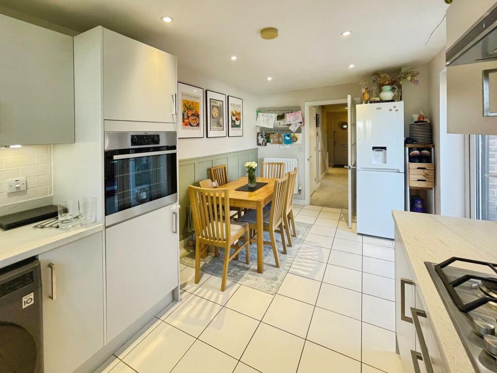 House in Reading - More