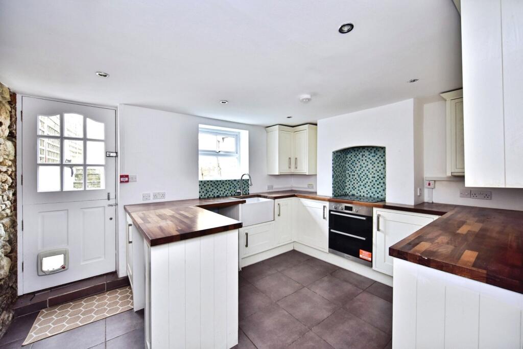 House in Maidstone, Kent - View 2