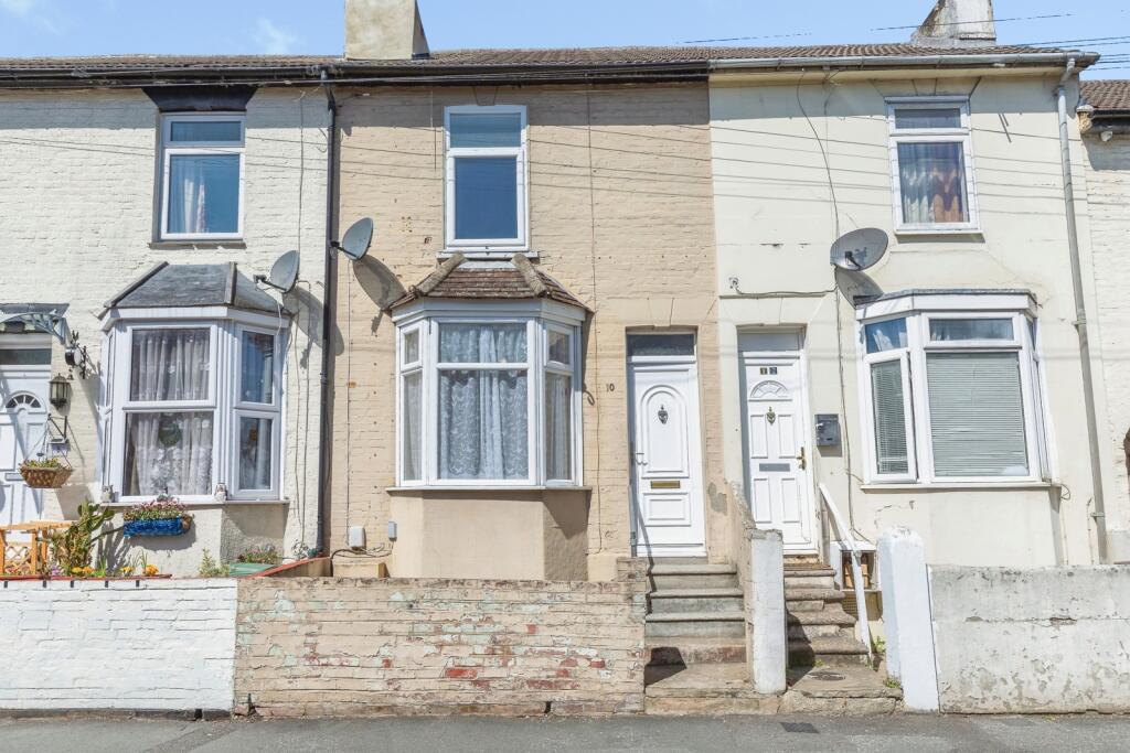 Main image of property: East Street, Gillingham, Kent, ME7