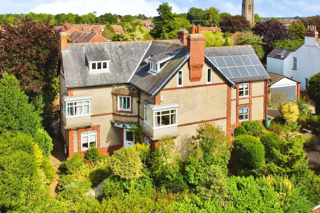 Main image of property: York Road, Driffield, East Riding of Yorkshire, YO25 5AU