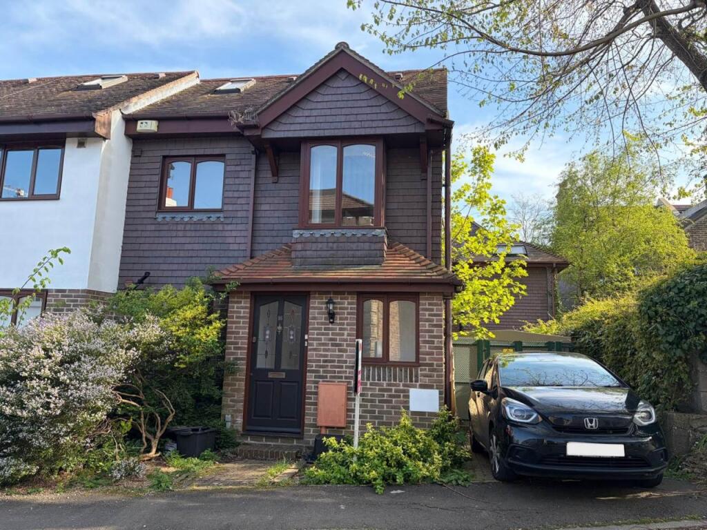 Main image of property: Preston Village Mews, Middle Road, Brighton