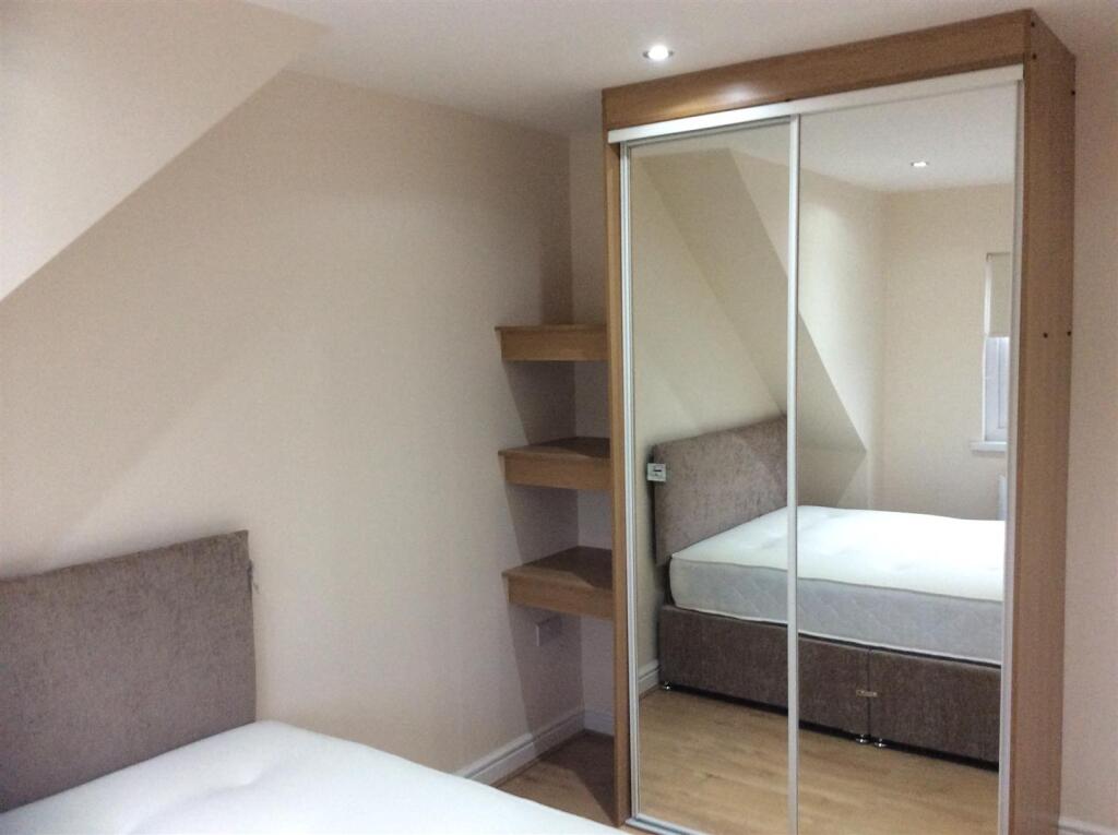 House in Cardiff - View 5
