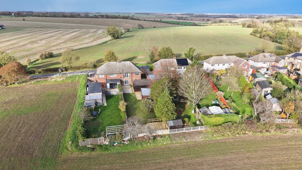 House in Peterborough - View 2