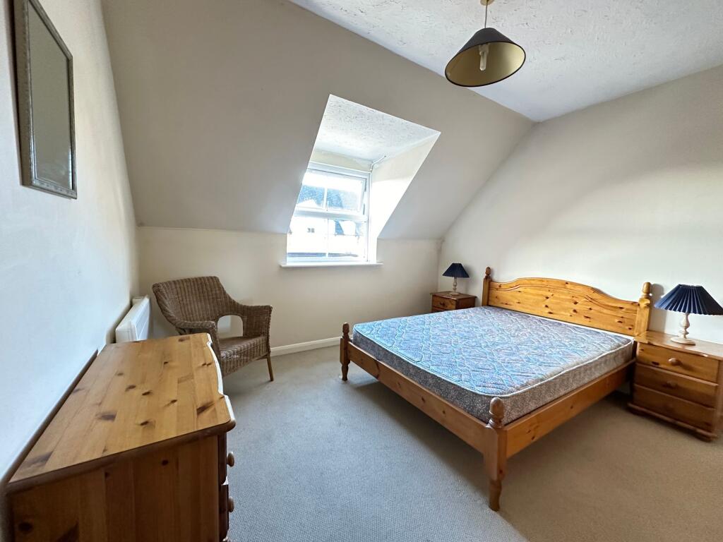 Apartment in Oxford - More