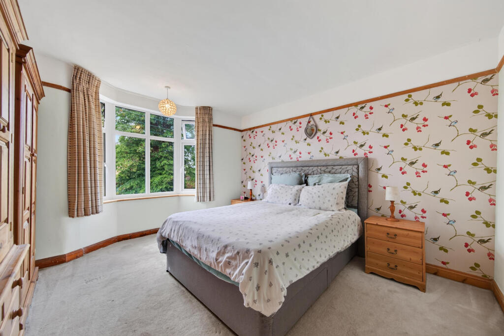 House in Oundle, North Northamptonshire - View 5