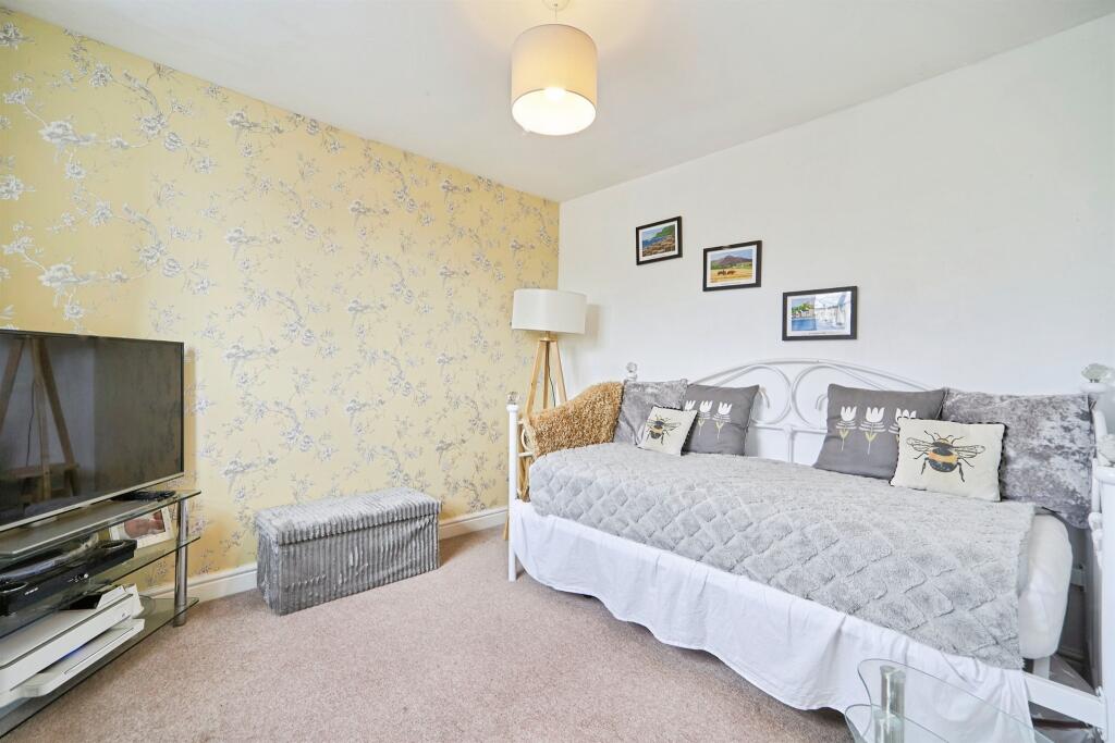 Additional image 8 of Kirkstall Gardens, Keighley