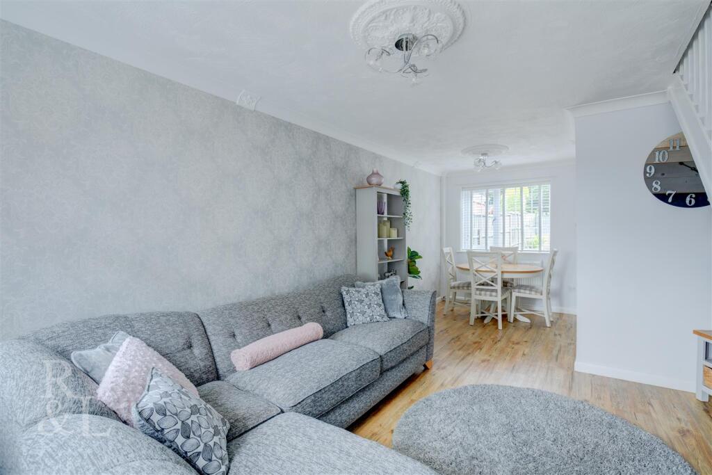 Heron Drive, Woodville, Swadlincote photo 4