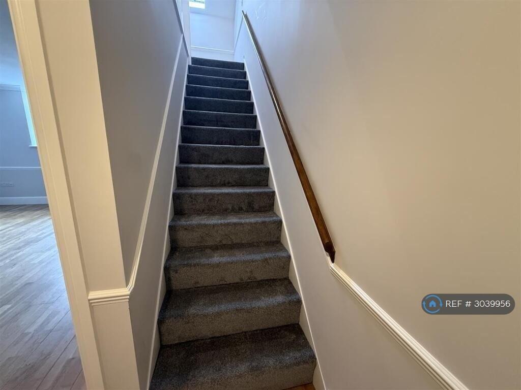 Apartment in Truro, Lanner - More