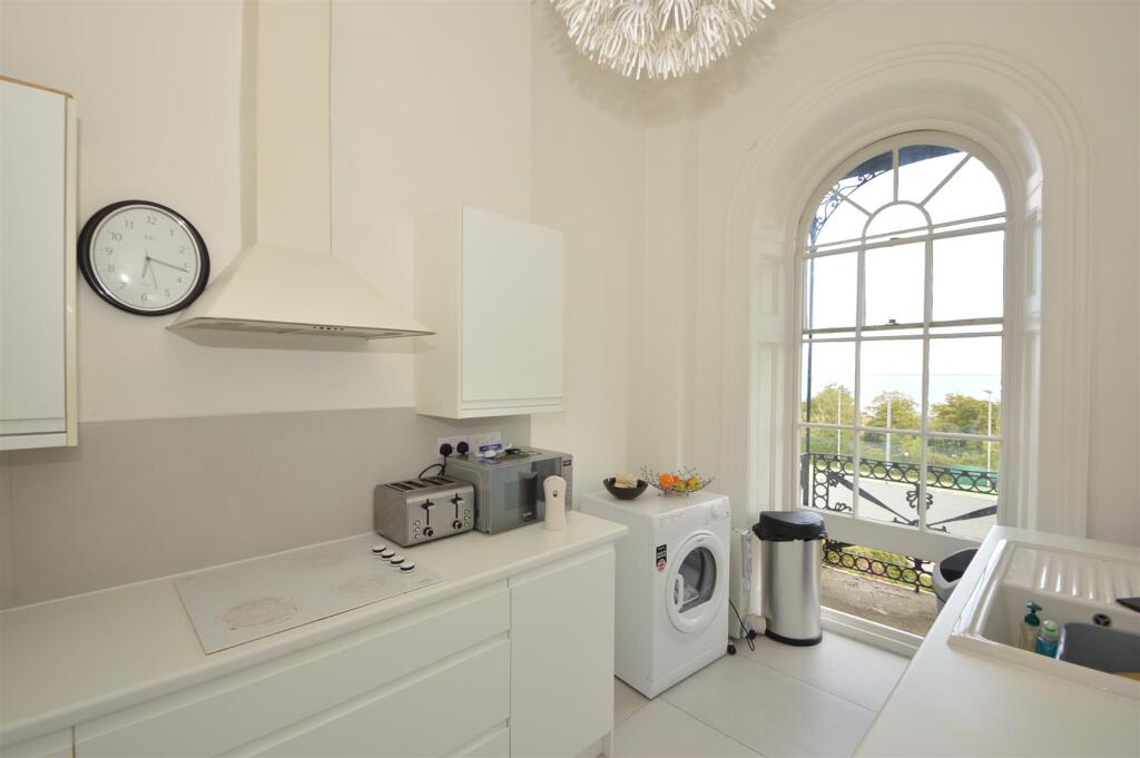 Apartment in Ryde, Isle of Wight - View 5