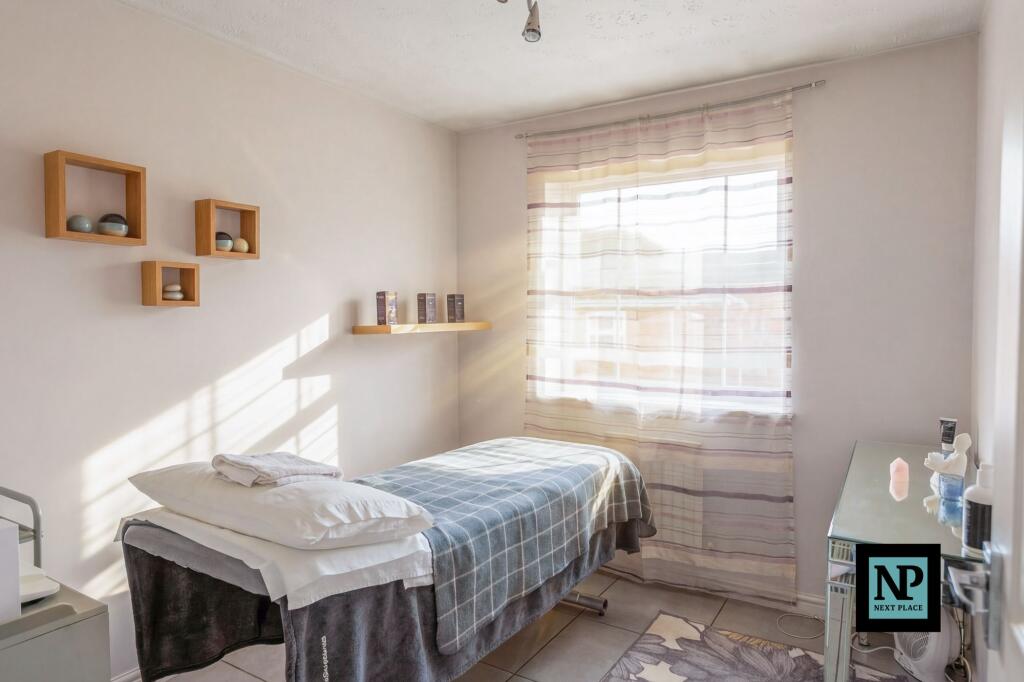Additional image 27 of Orkney Drive, Wilnecote, B77