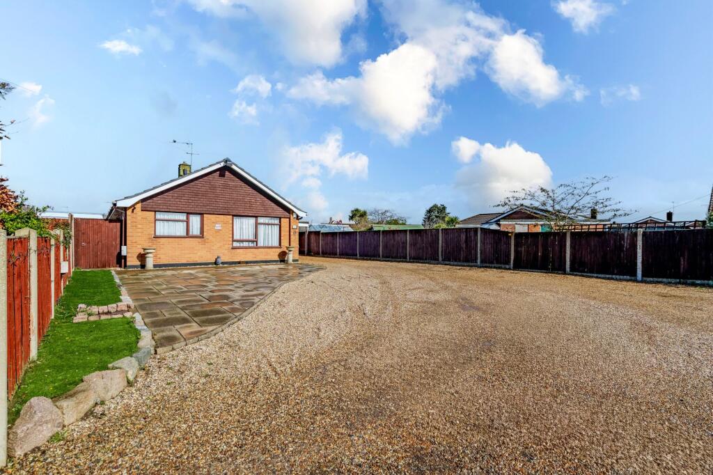 Main image of property: Elm Tree Road, Oulton Broad South