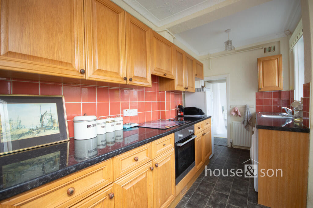Apartment in Bournemouth - View 4