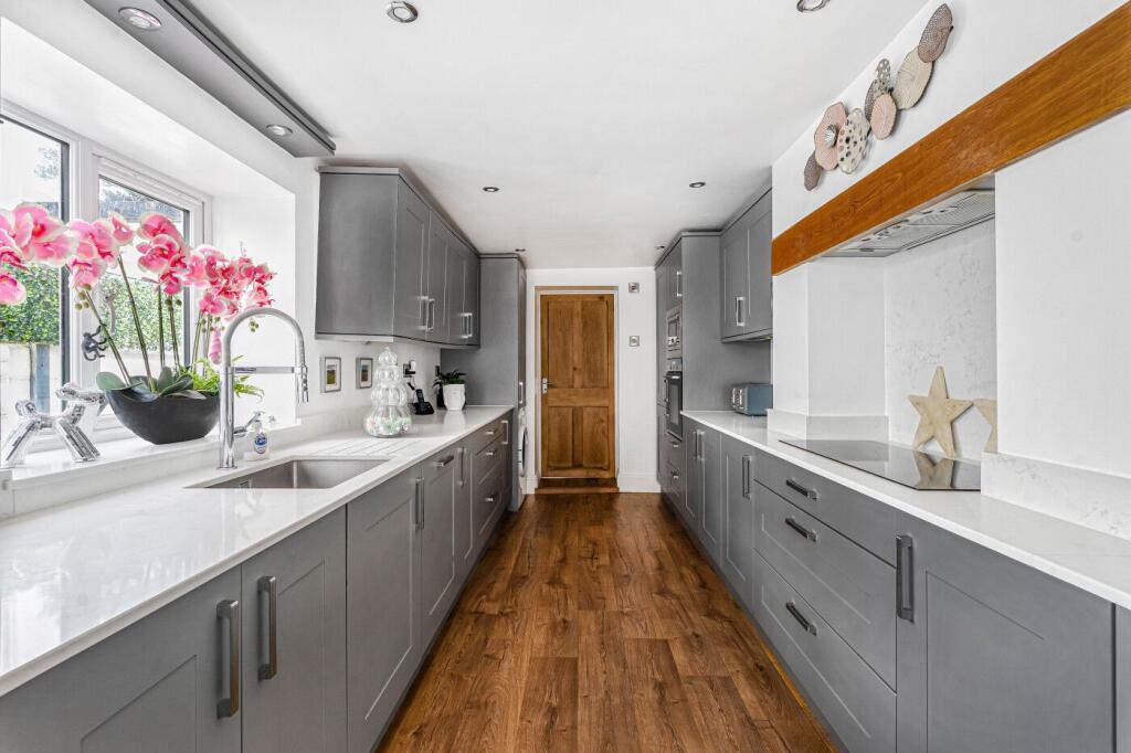 House in Torquay, Wellswood - View 4