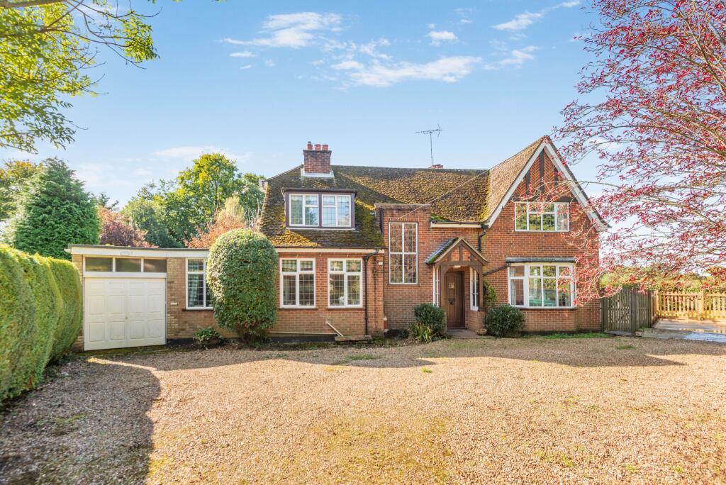 Main image of property: Brays Close, Hyde Heath, Amersham