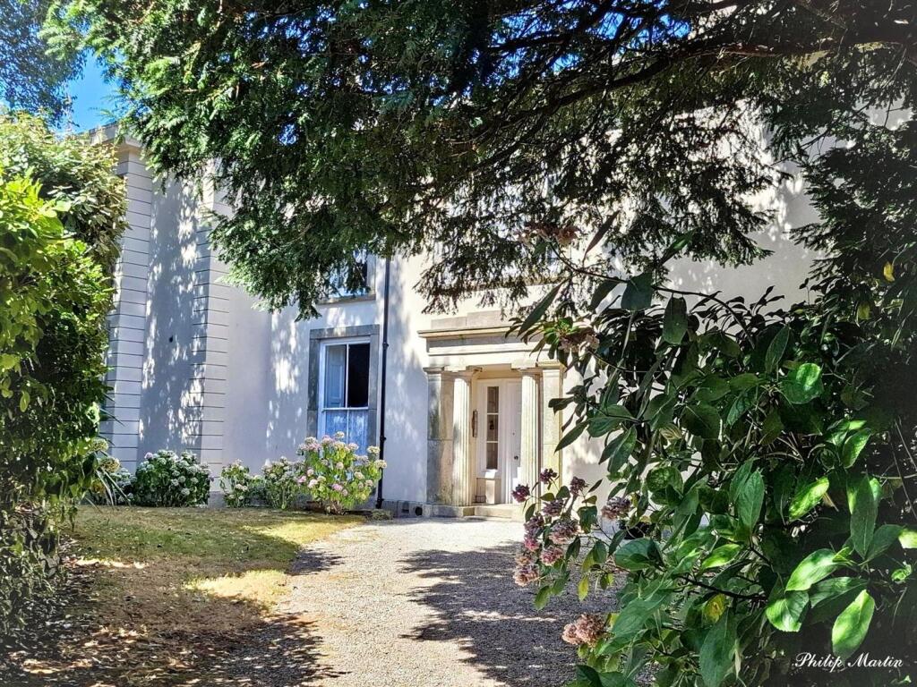1-bed flat on Lemon Street, Truro, £189,950