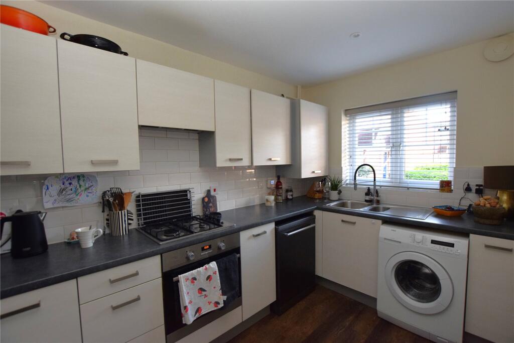 House in East Hampshire, Alton - View 2