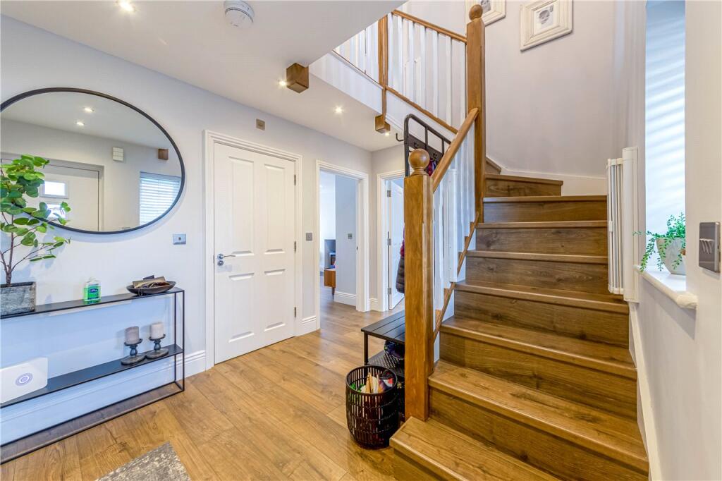 Additional image 12 of Meadow View, Redbourn, St. Albans, AL3