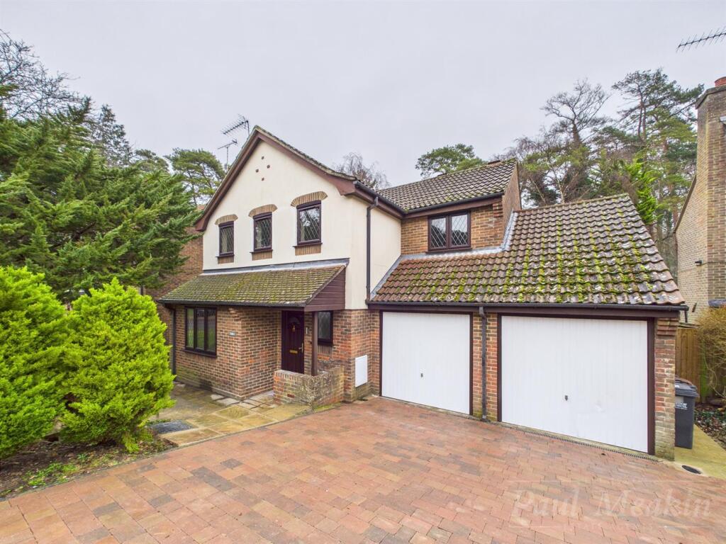Main image of property: Abercorn Close, Selsdon Ridge