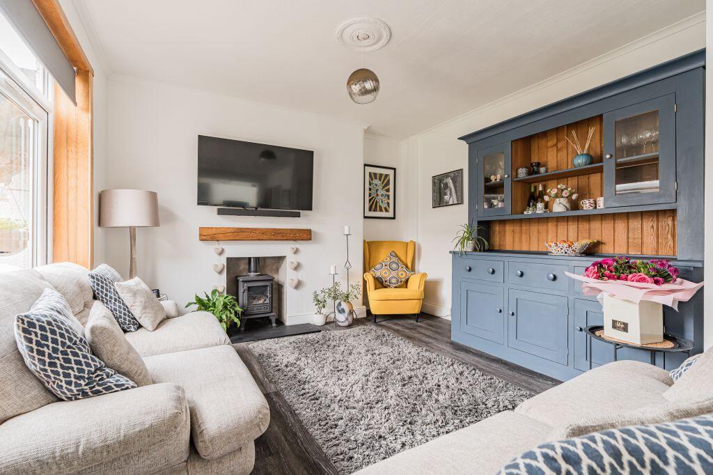 107 Silverknowes Gardens, Edinburgh, EH4 5NG photo 4