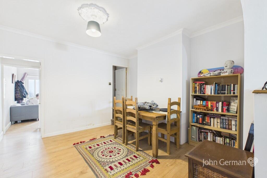 Nelson Street, Winshill - View 6