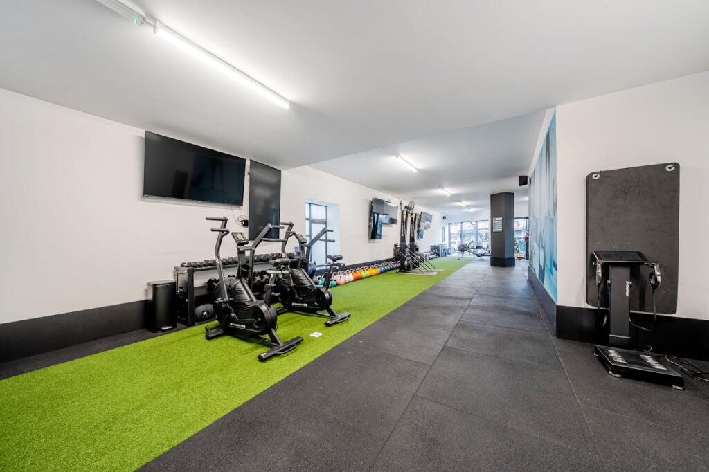 Main image of property: 2-4 Leigham Court Road, London, SW16 2BH